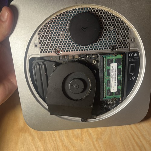 Apple mac mini desktop - apple,